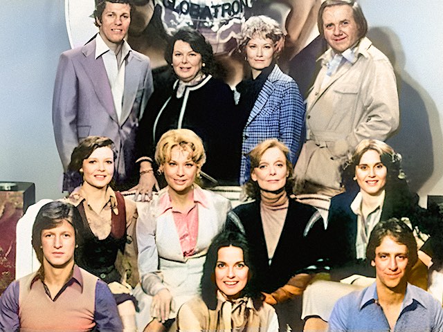 Cast Photo