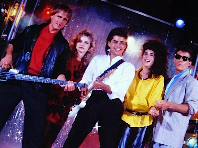 Cast Photo