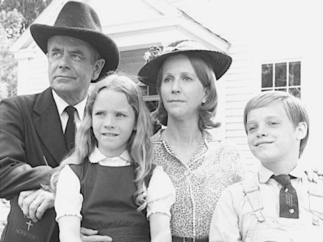 Cast Photo