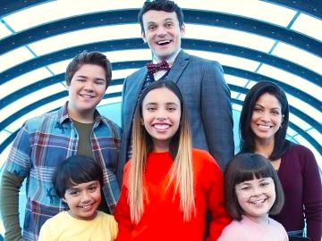 Cast Photo
