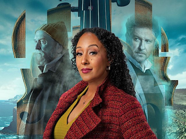 Cast Photo