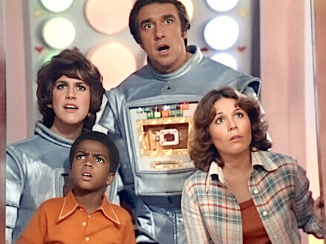 Cast Photo
