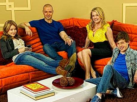 Cast Photo