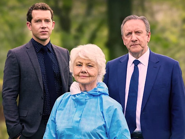 Cast Photo
